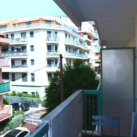 Grand 4 Couchages Proche Apartment Antibes